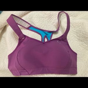 Moving Comfort Juno sports bra